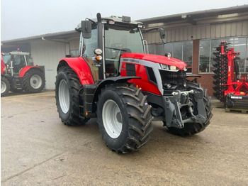Traktor MASSEY FERGUSON 100 series