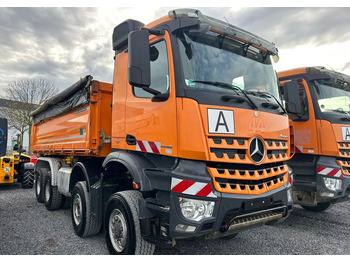 Truk jungkit MERCEDES-BENZ Arocs 4145