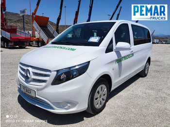 Van pengiriman MERCEDES-BENZ Vito 111