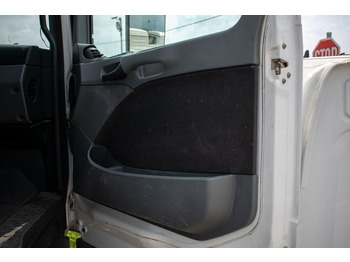 Pintu dan bagian MERCEDES-BENZ Actros