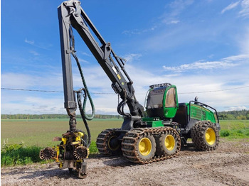 Peralatan pemanen JOHN DEERE
