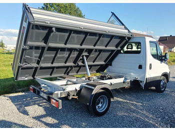 Van jungkit Iveco 35C13, 35C12, 35C14, 35C15: gambar 5