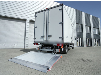 Van box baru Mercedes-Benz Sprinter 319: gambar 4