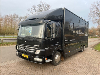Truk pengangkut kuda Mercedes-Benz Atego 1218 4 Paardsvrachtwagen met living: gambar 1