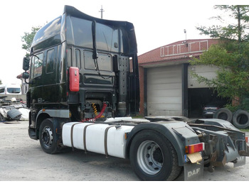 Tractor head DAF XF105 460: gambar 4
