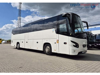 Bus pariwisata BOVA