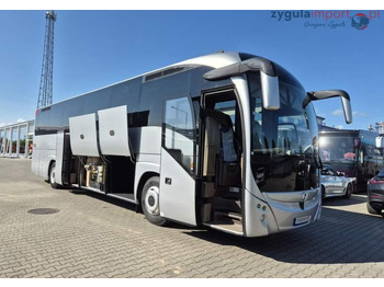 Bus pariwisata IRISBUS