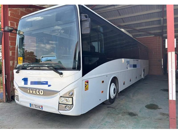 Bus pinggiran kota IVECO Crossway