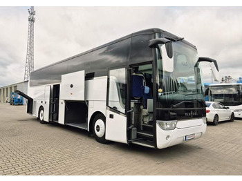 Bus pariwisata VAN HOOL