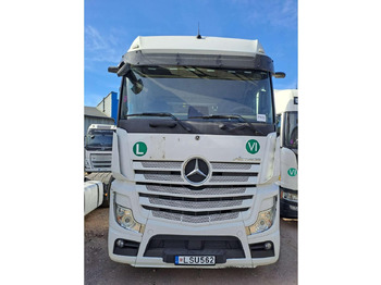 Tractor head MERCEDES-BENZ Actros 1845