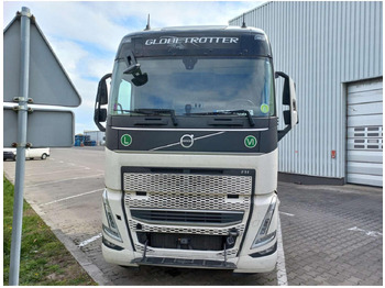 Tractor head VOLVO FH 500