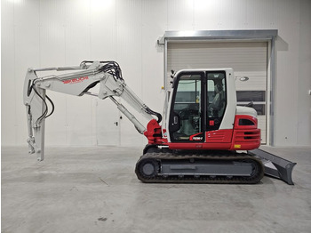 Ekskavator perayap TAKEUCHI