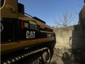 Ekskavator perayap CATERPILLAR 325BL