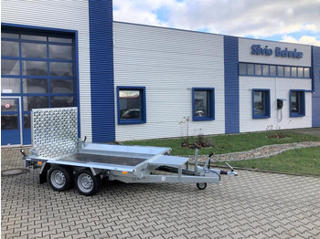 Trailer untuk mesin konstruksi