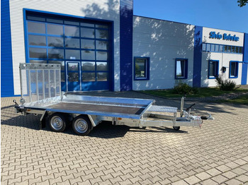 Trailer untuk mesin konstruksi