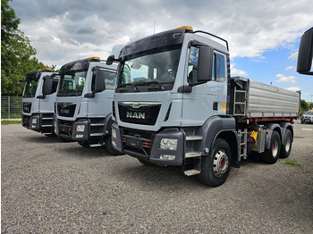 Truk jungkit MAN TGS 26.440