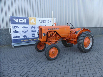 Traktor