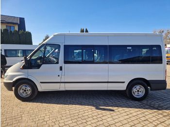 Bus pariwisata, Van penumpang Ford Transit: gambar 4