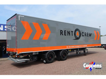 Semi-trailer kotak tertutup