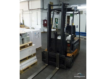 Forklift listrik STILL R20