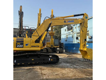 Ekskavator perayap KOMATSU PC220-8