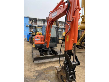 Ekskavator perayap Awesome Performance Korea Imported Small Scale Used Doosan Dx60 Excavator in Shanghai: gambar 2 Ekskavator perayap Awesome Performance Korea Imported Small Scale Used Doosan Dx60 Excavator in Shanghai: gambar 2