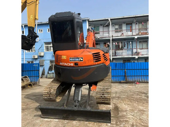 Ekskavator perayap HITACHI ZX55