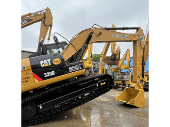 Ekskavator perayap CATERPILLAR 320D