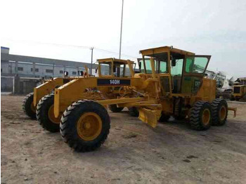 Grader Japan Famous Brand Grader Motor used CAT 140H Used Motor Grader in good condition for sale: gambar 4