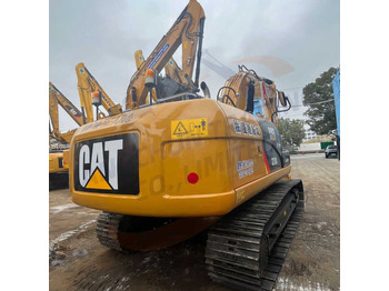 Ekskavator CATERPILLAR 320DL