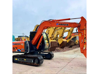 Ekskavator HITACHI ZX70