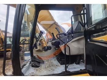 Ekskavator perayap good price Original japan used cat 320 320bl 320c used excavator cat 320 price: gambar 5