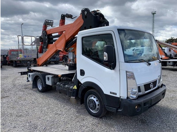 Platform udara yang dipasang di truk NISSAN