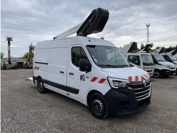 Platform udara yang dipasang di truk RENAULT Master