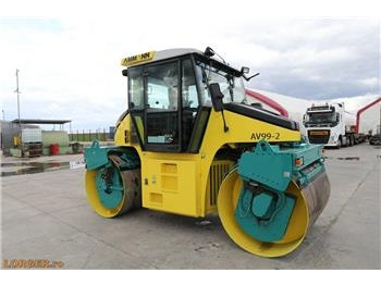 Roller jalan AMMANN