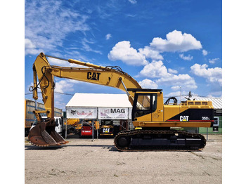 Ekskavator perayap CATERPILLAR