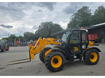 Telehandler JCB 531-70: gambar 2
