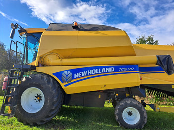 Pemanen gabungan NEW HOLLAND TC series