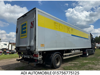 Semi-trailer berpendingin