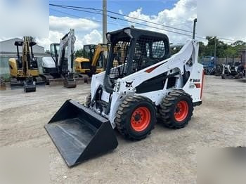 Skid steer BOBCAT S590