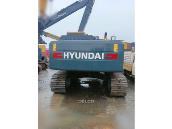 Ekskavator perayap HYUNDAI