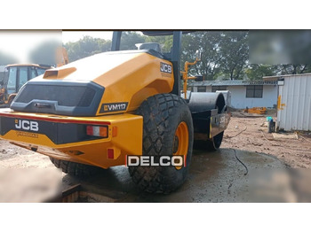 Roller baru JCB VM117D: gambar 5
