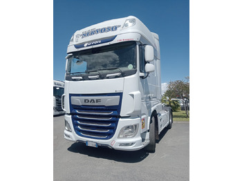 Tractor head DAF XF 530