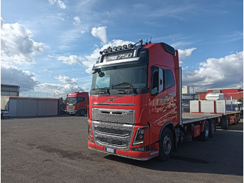 Truk flatbed VOLVO FH16 750