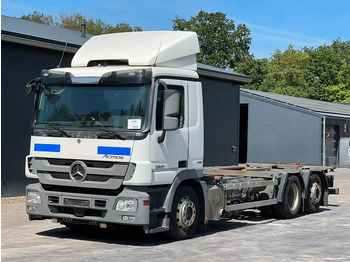 Pengangkut kontainer/ Container truck Mercedes-Benz Actros 2541L 6x2 BDF-Fahgestell: gambar 1