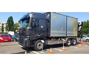 Truk logging RENAULT