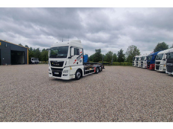 Pengangkut kontainer/ Container truck MAN TGX