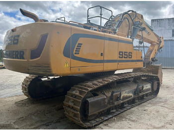 Ekskavator perayap LIEBHERR
