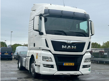 Tractor head MAN TGX