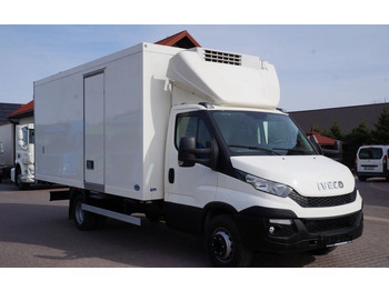 Truk berpendingin Iveco DAILY 70c17 CHŁODNIA 5 m Thermo king V-500 MAX Wzorowy Stan: gambar 2